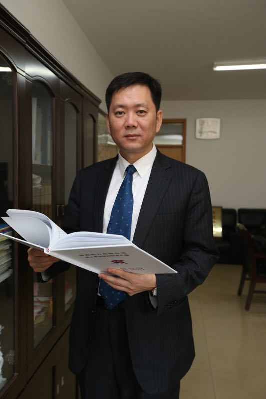 济南热力党委书记,董事长潘世英送上新春祝福