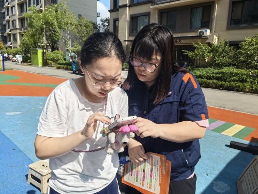 济南热力集团：“暖万家”进社区 “温心”服务“零距离”